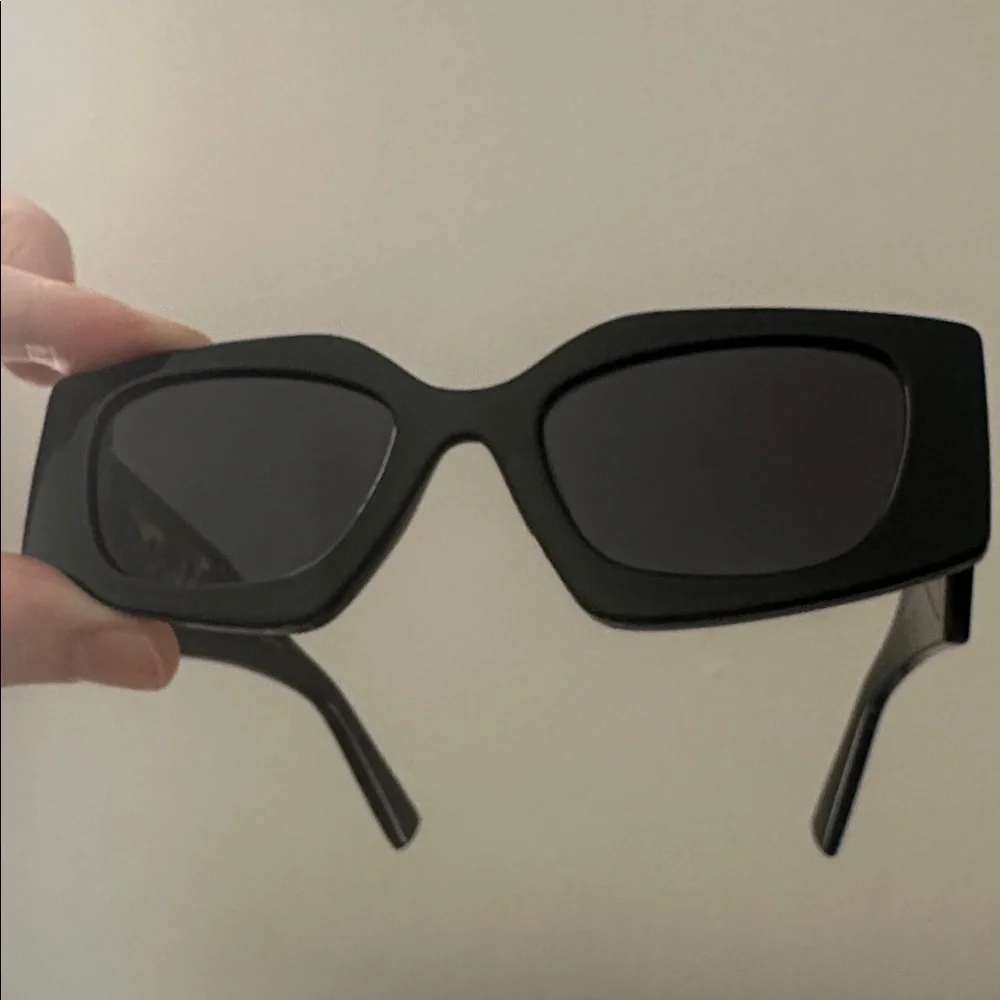 EUC PRADA Symbole Black Sunglasses Authentic - Picture 4 of 6